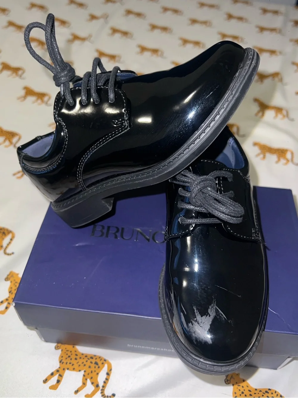 Bruno Marc sleek black